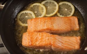 Salmon in Lemon Butter Sauce