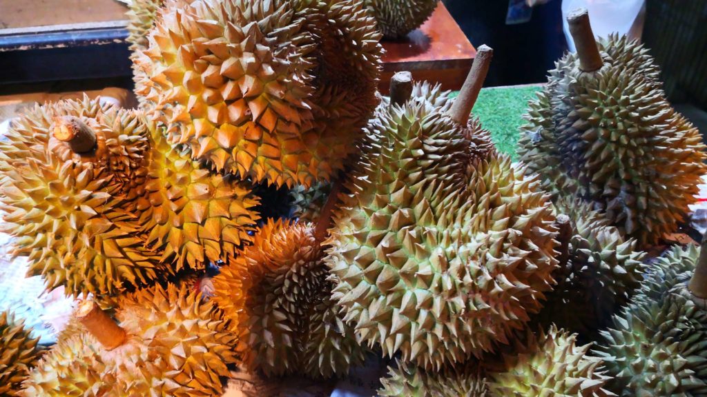 Früchte in Thailand: Durian