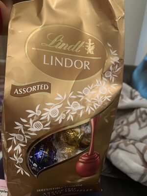 Assorted chocolate truffles - 0009542020316