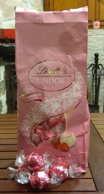 Lindt, lindor, white chocolate truffles, strawberries and cream - 0009542026288