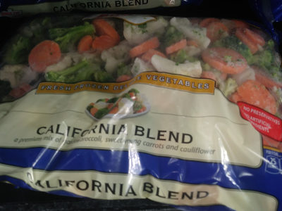 Birds eye, california blend fresh frozen deluxe vegetables - 0014500012678