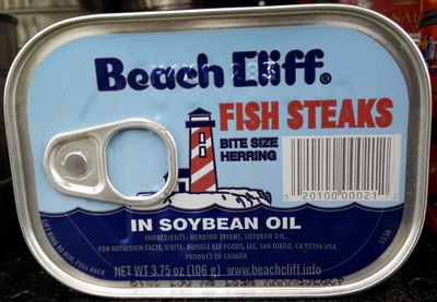 Fish Steaks bite size herrings in soybean oil - 0020100000212