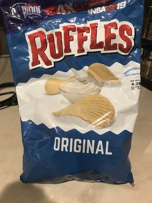 Ruffles Original Potato Chips 9 Ounce Plastic Bag - 0028400159388