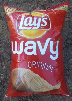 Lay's Wavy Original Potato Chips 10 Ounce Bag - 0028400160209