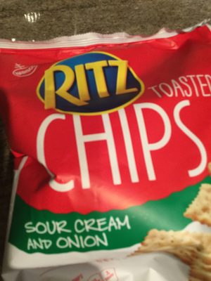 Ritz toasted chips sour cream and onion 1x8.1 oz - 0044000051051