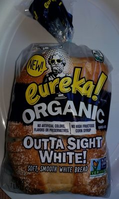 Soft, smooth white bread - 0073132031150