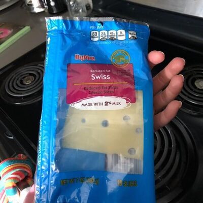 Swiss cheese slices, swiss - 0075450062526