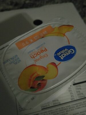 Original strawberry + peach lowfat yogurt - 0078742100616