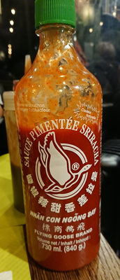 Brand Sriracha Super Hot Chilli Sauce - 0087666052833