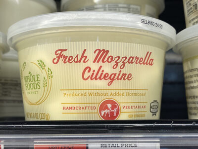 Whole foods market, fresh mozzarella ciliegine - 0099482412333