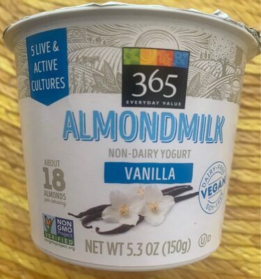 Almondmilk non-dairy yogurt - 0099482476861