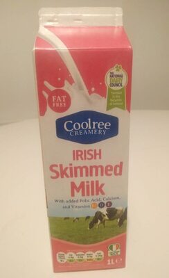 Skimmed milk - 20833961