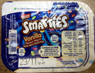 Vanilla flavour yogurt with mini smarties - 4005500038092