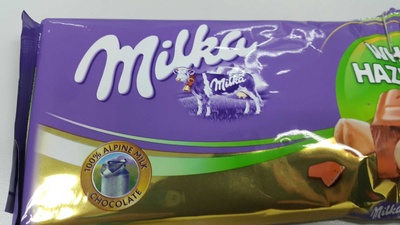 Milka chocolate tablet milk with whole nuts - 4025700001108