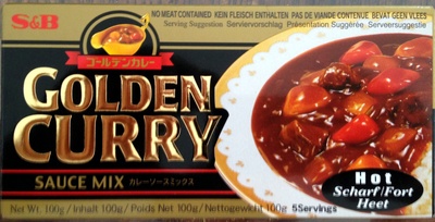 Golden Curry Hot - 4901002075361