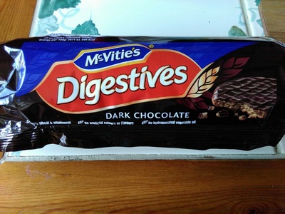 Digestives Dark Chocolate - 5000168002026