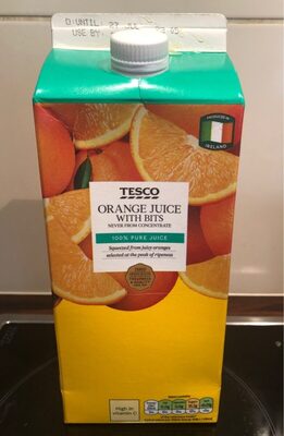 Tesco 100% Pure Squeezed Orange Juice With Bits 1.75 Large - 5010204845708