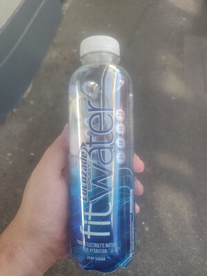 Lucozade Sport Fit Water - 5054267005105