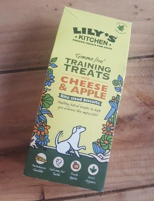 Training Treats with Cheese & Apple - 5060184240260