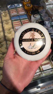 Nibble Nose garlic & chive cheddar - 5060447290032