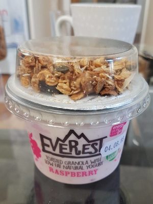 Toasted gr1nola with low fat natyral Yogurt - 5392000102903