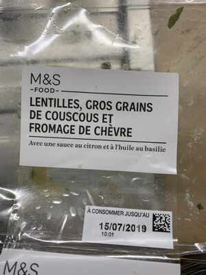 Salade lentilles, couscous et fromage de chèvre - 74062966