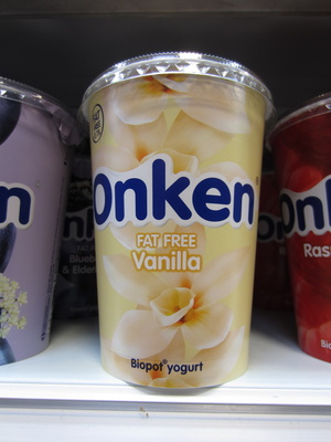 0% Fat Vanilla Yogurt - 7610900037414