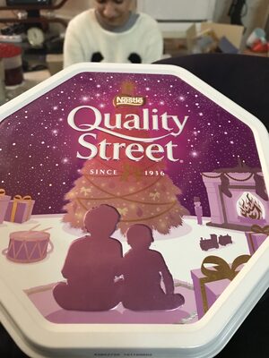 Quality Street Large Chocolate Tin 1.2KG - 7613036089302