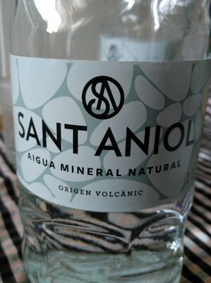 Agua en vidrio - 8424372002011