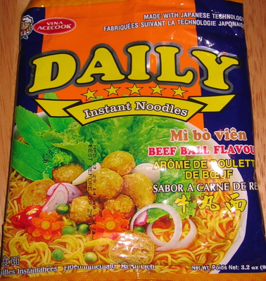 Instant Noodles Beef Ball Flavor - 8934563706180