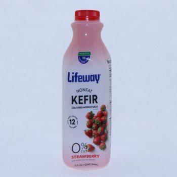Strawberry kefir probiotic cultured nonfat milk - 0017077502320