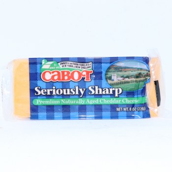 Premium naturally aged cheddar cheese - 0078354717288