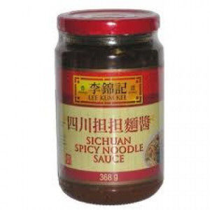 Lee Kum Kee Sichuan Spicy Noodle Sauce 368g (李錦記 四川擔擔麵醬) LKK Sichuan Spicy Noodle Sauce - 0078895138313