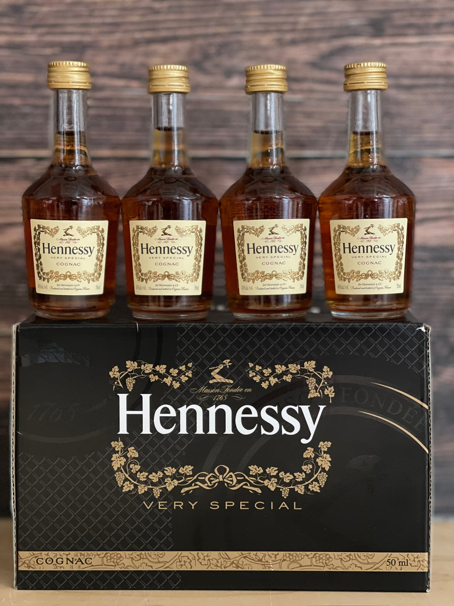 Hennessy V.S. Cognac (12 x 50ML Shot Sleeve) - 10081753824638