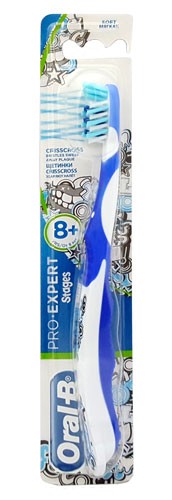 Oral B Pro Expert Junior For 8 years Soft Toothbrush With Tongue Cleaner - 3014260278342