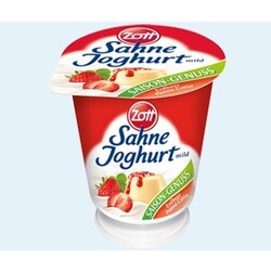 Zott Sahne Joghurt mild Saison-Genuss Erdbeer Panna Cotta - 4014500019468