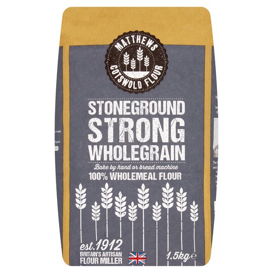 Matthews Flour Stoneground Strong Wholegrain 1.5Kg - 5060062061581