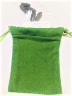 Tonka beans ~ 5 Small Beans ~ One handmade drawstring bag ~ choose color ~ Ravenz Roost (Dk green flannel) - 649684971970