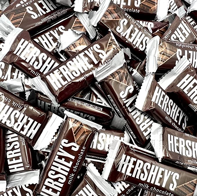 LaetaFood HERSHEY'S Milk Chocolate Snack Size Halloween Candy Bars (Bulk 2 Pound Bag) - 810016549406