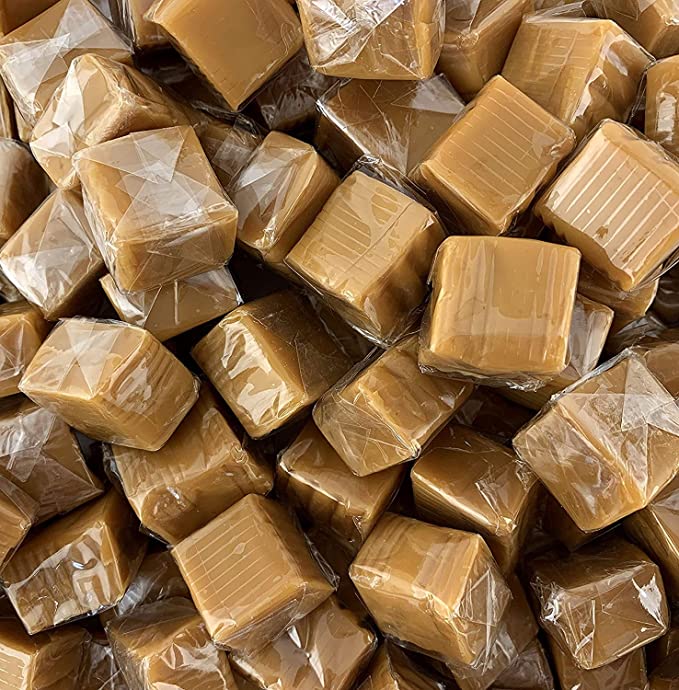  Kraft Caramels Squares Candy America's Classic Chews, Individually Wrapped, 2 Pound Bag  - 810023296249